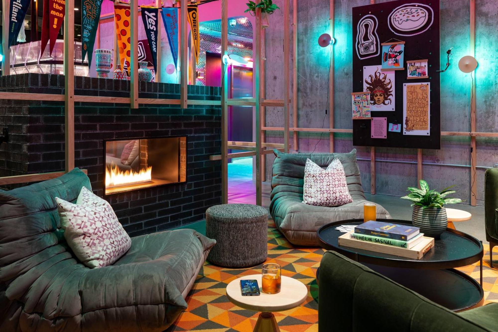 Moxy Portland Downtown Hotel Ngoại thất bức ảnh