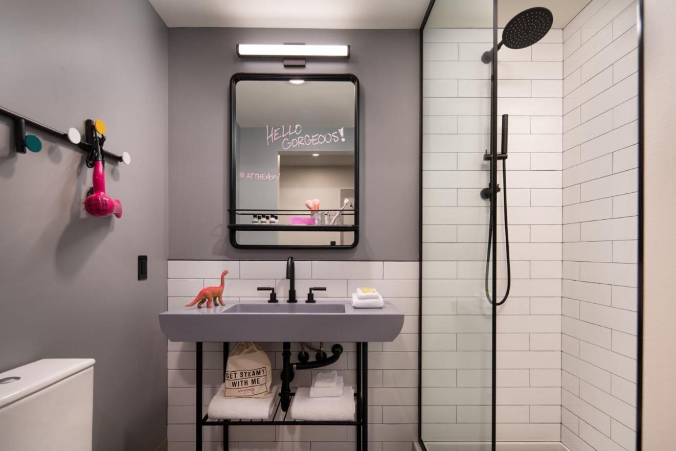 Moxy Portland Downtown Hotel Ngoại thất bức ảnh